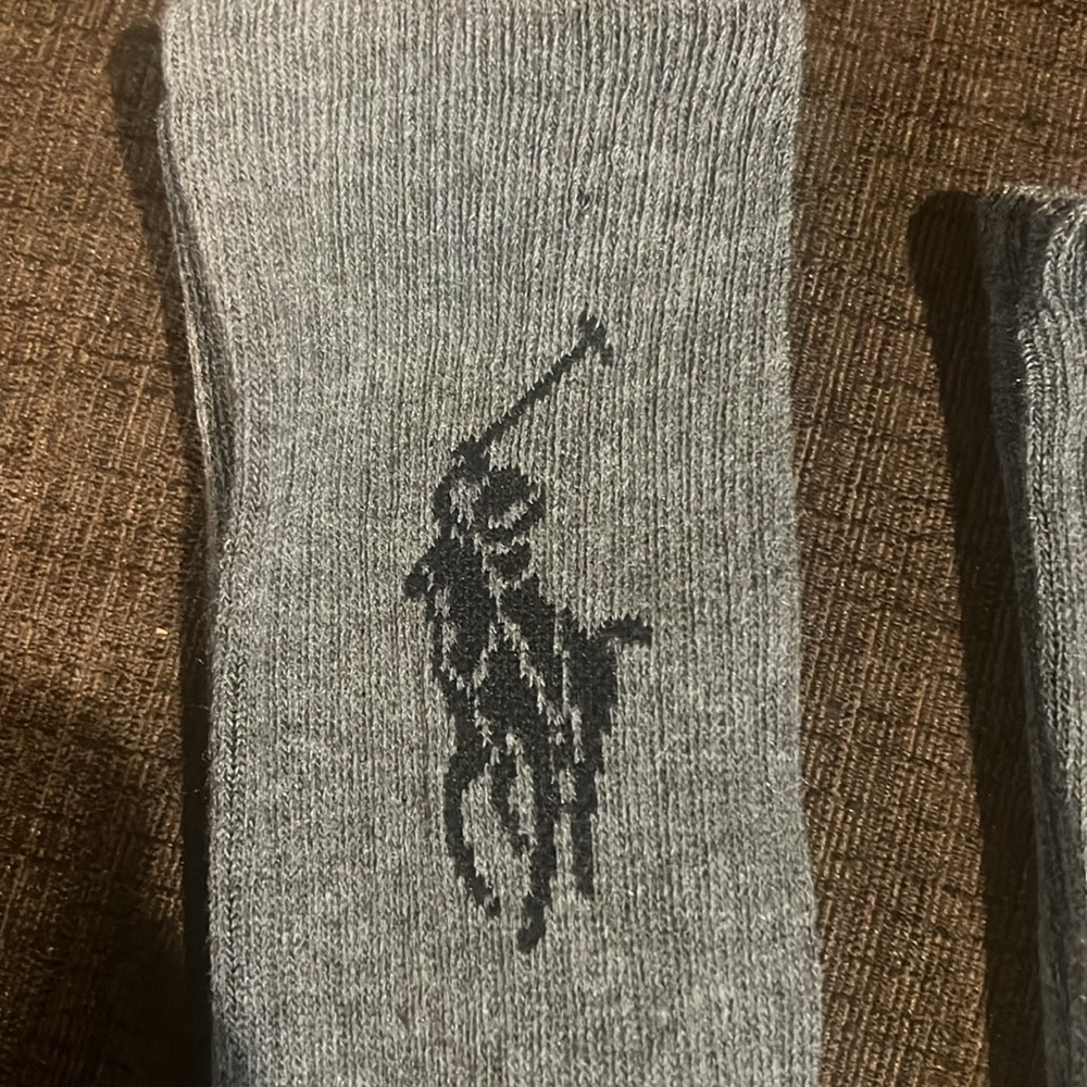 Polo by Ralph Lauren Men's Classic Gray Socks 3 Pack. - Picture 3 of 4